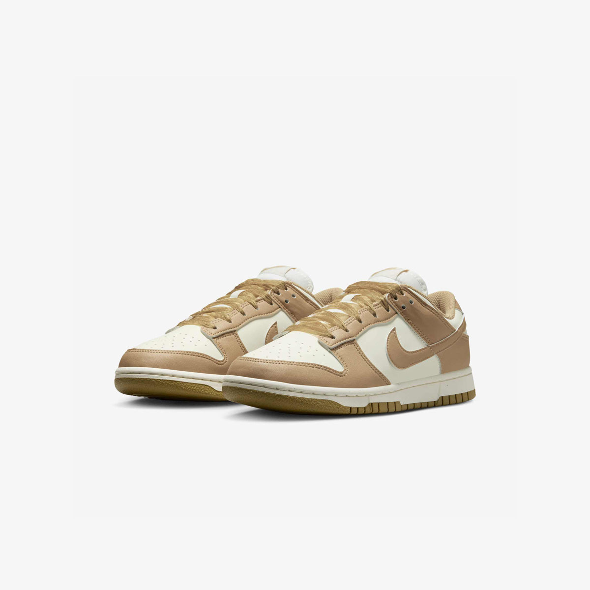 Women's Nike Dunk Low 'Parachute Beige'